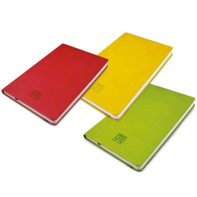 TACCUINO A5 CON ELASTICO COPERTINA MORBIDA ONE COLOR 874